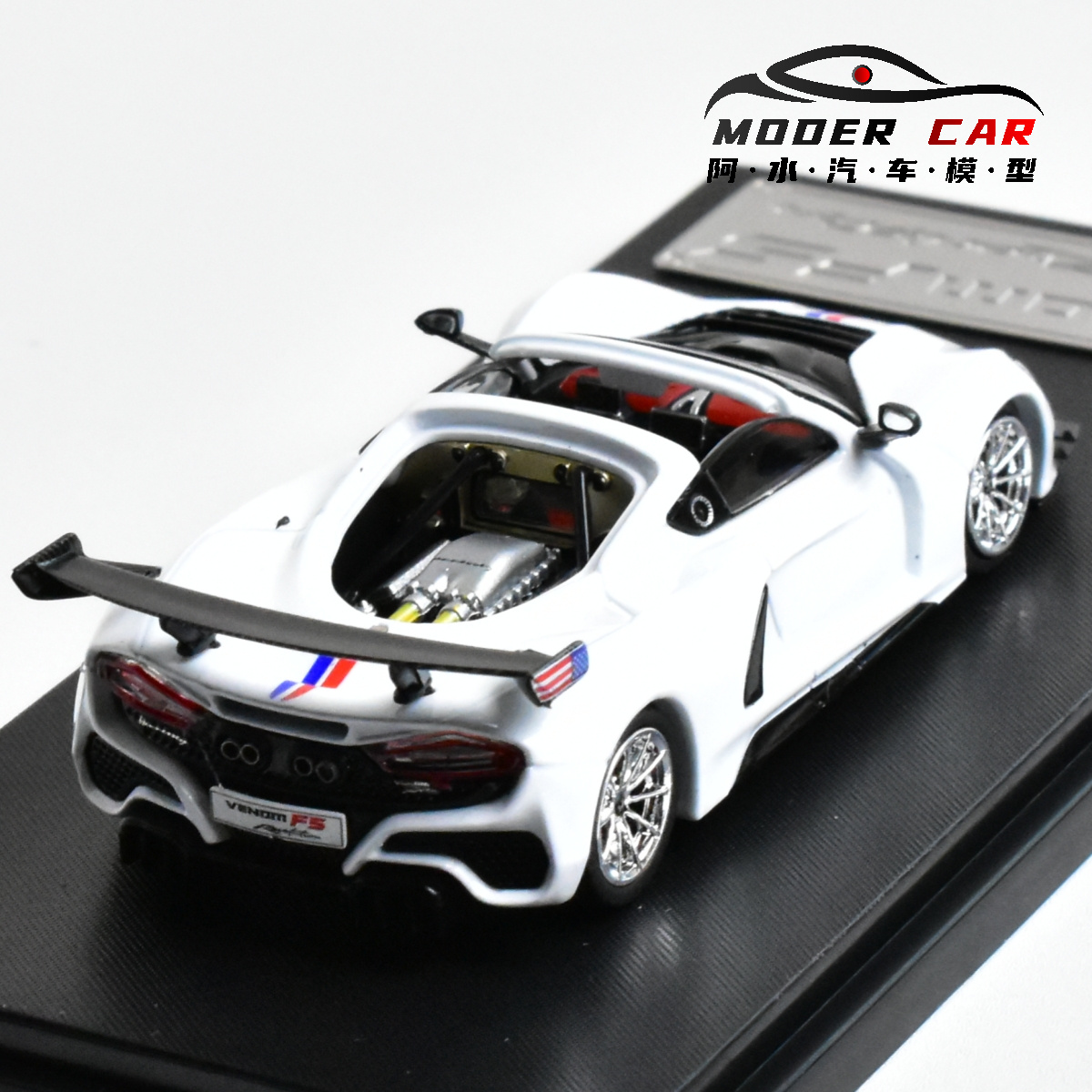 RM 1:64 Collectible Hennessey  - огляд і ціна Model Kit Rg